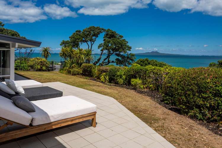 62 Sharon Road Waiake_10