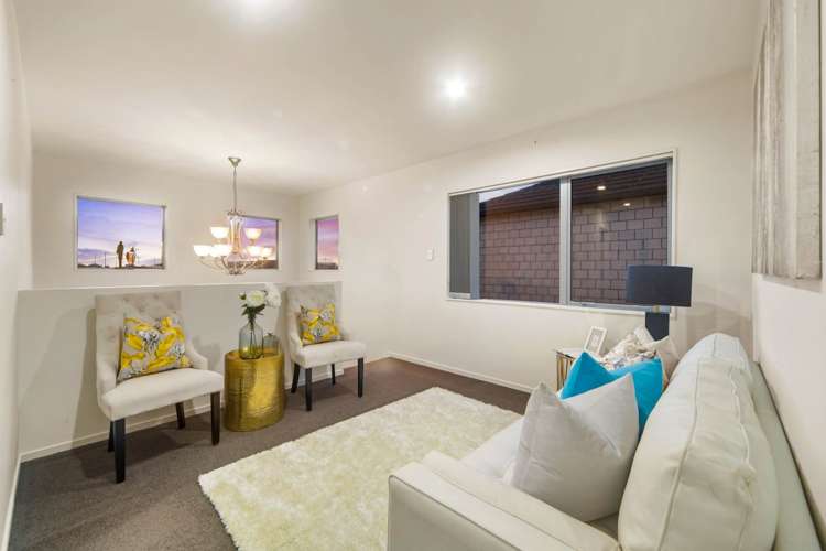 38 Helianthus Avenue Flat Bush_9