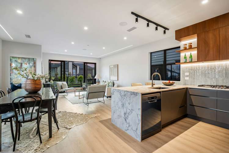 98 Parish Drive Milldale_10