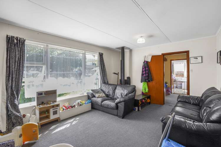 21 Parenga Street Wainuiomata_5