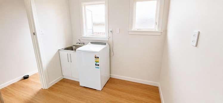 2 Blankney Street 10180_11