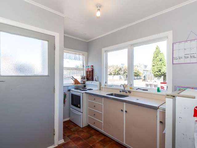 11 Pascal Street Palmerston North Central_2