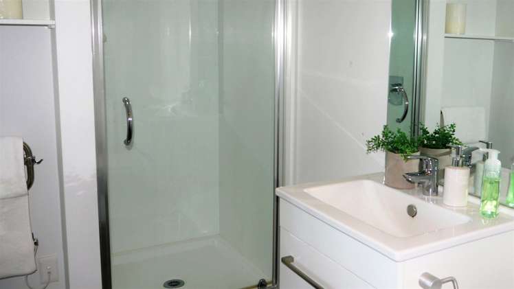 1403/20 Mccrae Way New Lynn_13