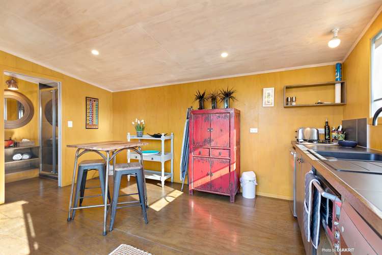 6 North Street Tawa_13