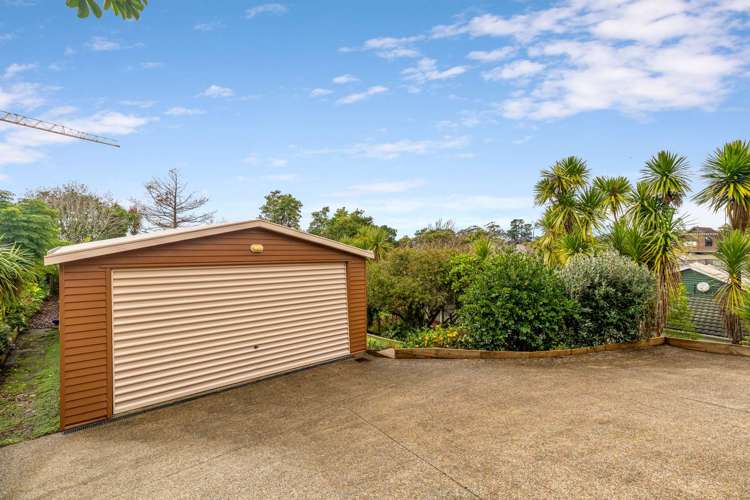 50 John Dee Crescent Red Beach_17