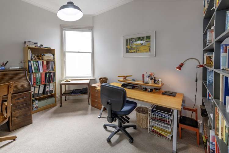 69 Austin Street Mount Victoria_12