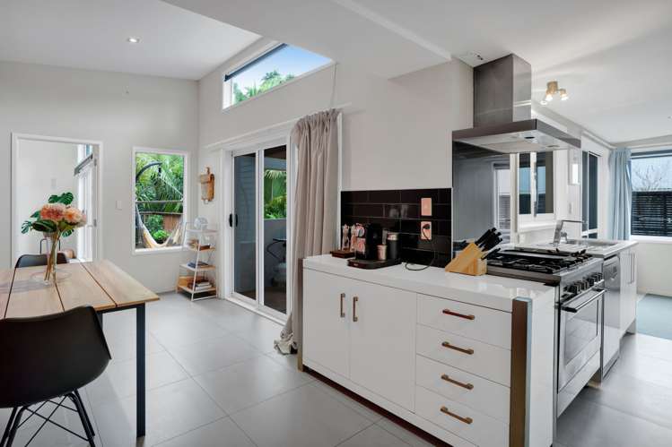 70 Seaview Road Marfell_10