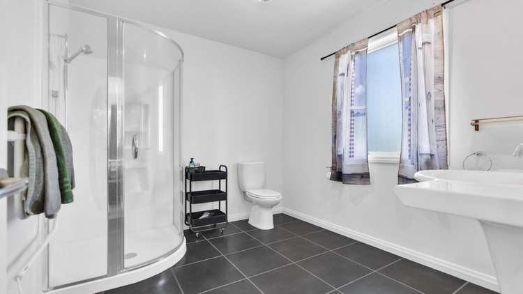 9 Seabrooke Drive Spencerville_11