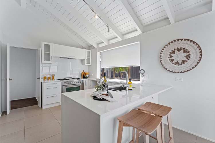 1/14 Marama Street Castor Bay_14