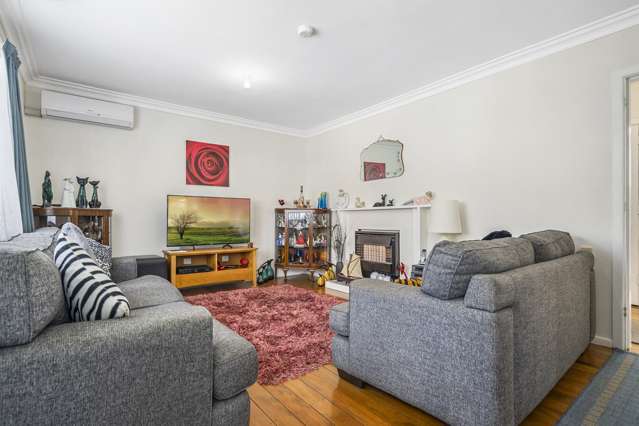 1/585 Fergusson Drive Trentham_2