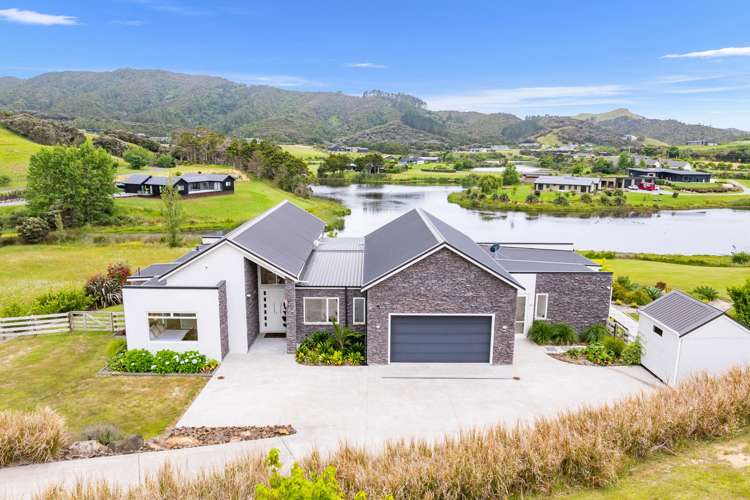 61 Lakeview Lane Mangawhai_37