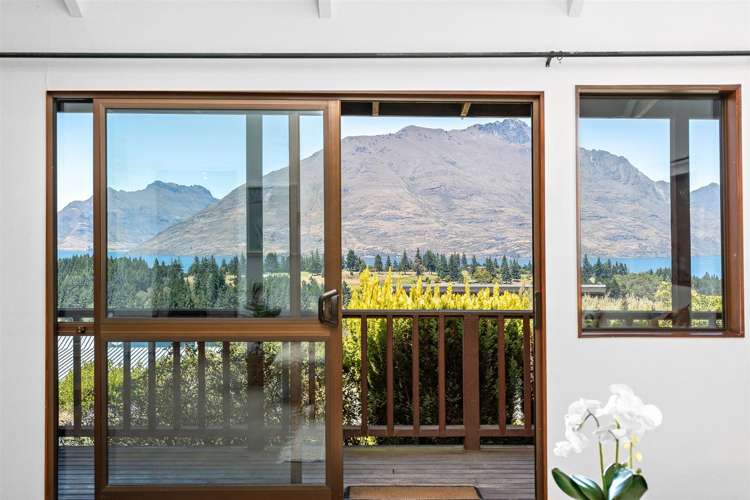 4 Earnslaw Terrace Queenstown_12