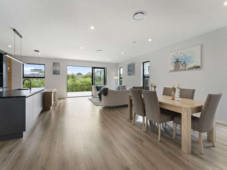 17 Seagreen Ave Rosehill_7