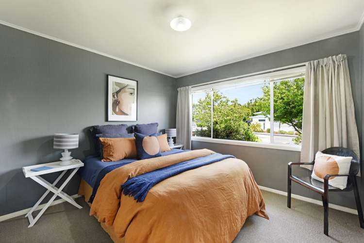 15 Churchill Avenue Richmond_10