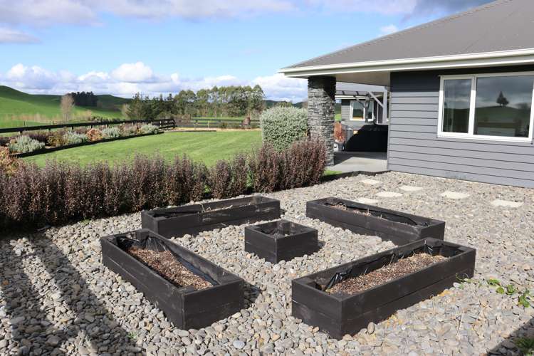 190 Kaimata Road Inglewood_17