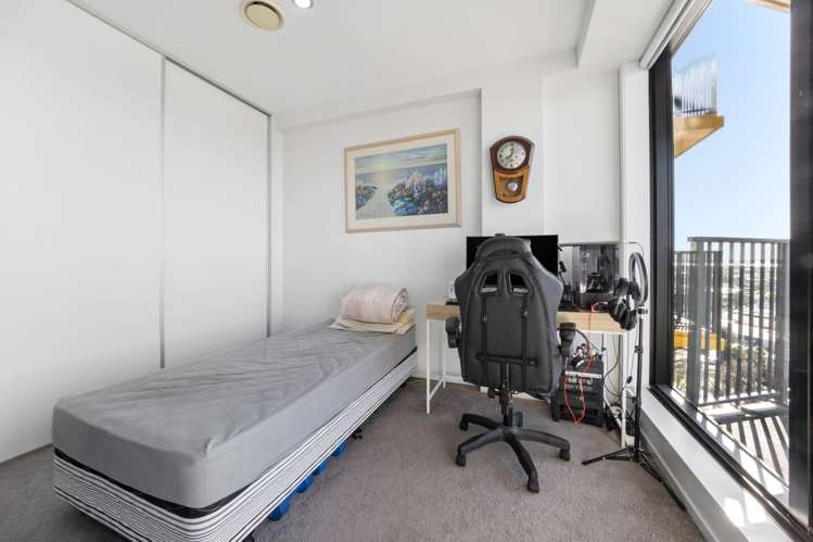 1211/20 McCrae Way New Lynn_8