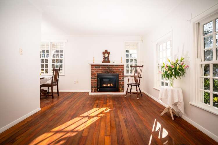 134 Wellington Road Paekakariki_20