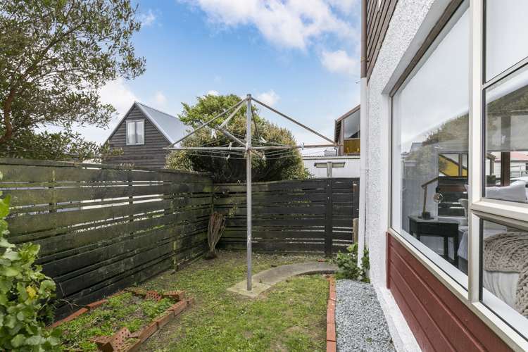4a Earp Street Johnsonville_13