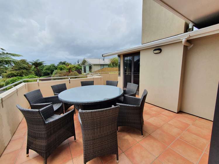 12 Gilbert Road Paroa_14