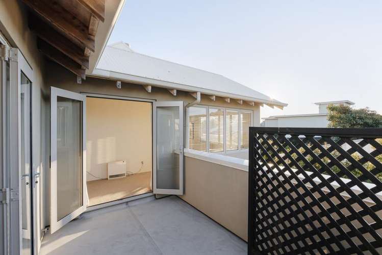 215B Oceanbeach Road Mount Maunganui_15