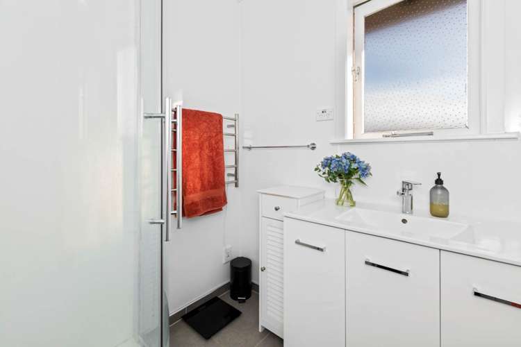 21 Edinburgh Avenue Rosehill_16