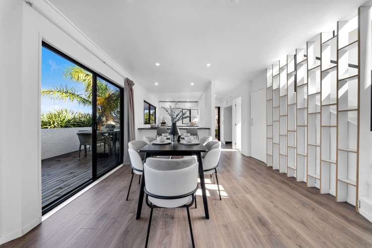 2/17 Lynton Road Bucklands Beach_10