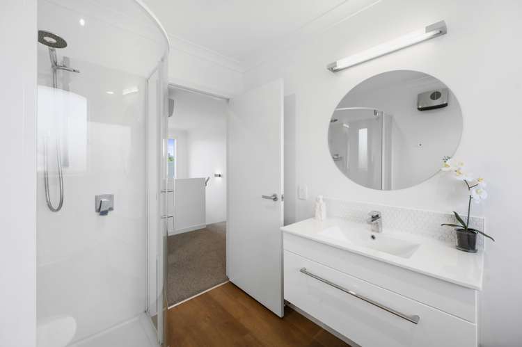 42 Pukeko Way Kinloch_15