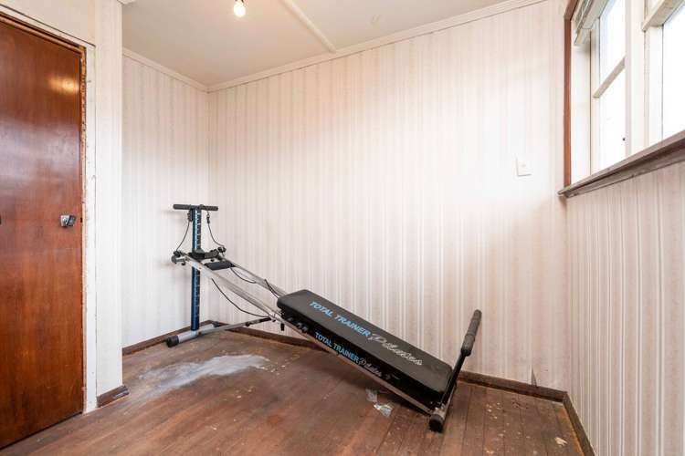 14 Rennie Street Green Island_13