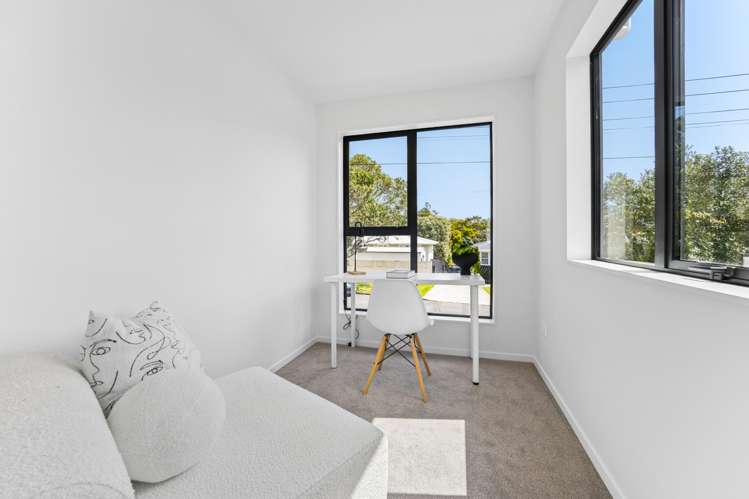 1/8 Connell Street Blockhouse Bay_9