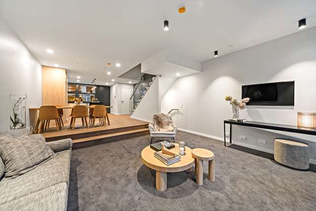 2/10 Kingsland Terrace Kingsland_1