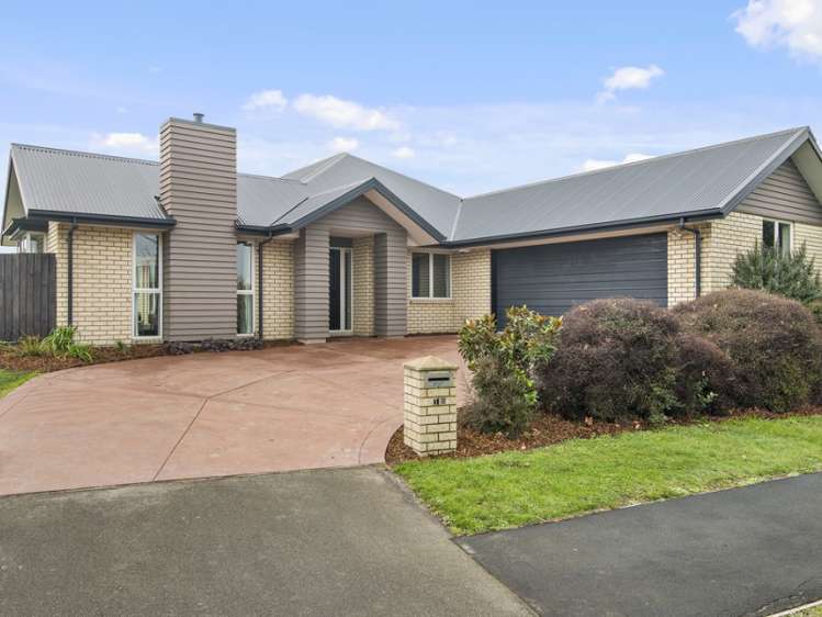 16 Hasendene Drive Lincoln_0