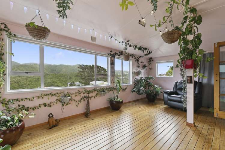 12 Camrose Grove Kingston_8