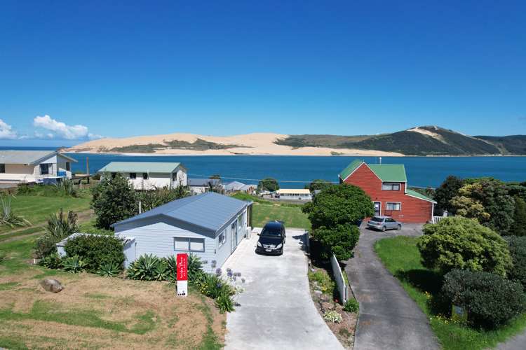 20 Taumatawiwi Street Opononi_5