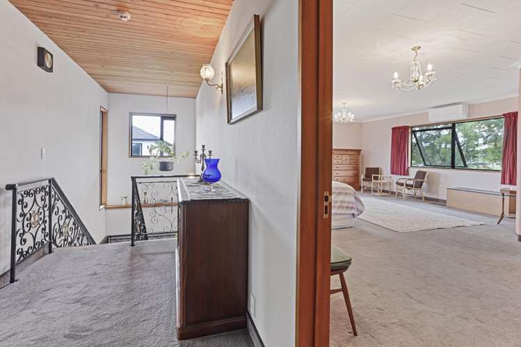 80 Regency Crescent Redwood_6