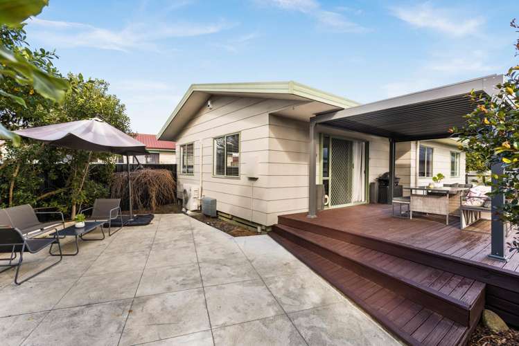 7 Ted Harpur Place Onekawa_2