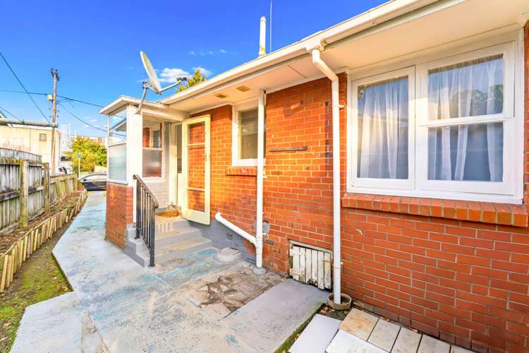 1/1 Brook Street Milford_8