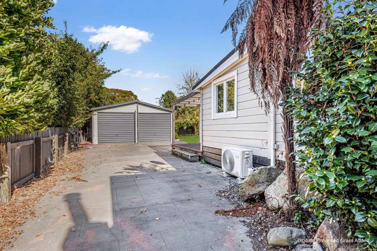 702 Avenue Road West Saint Leonards_25