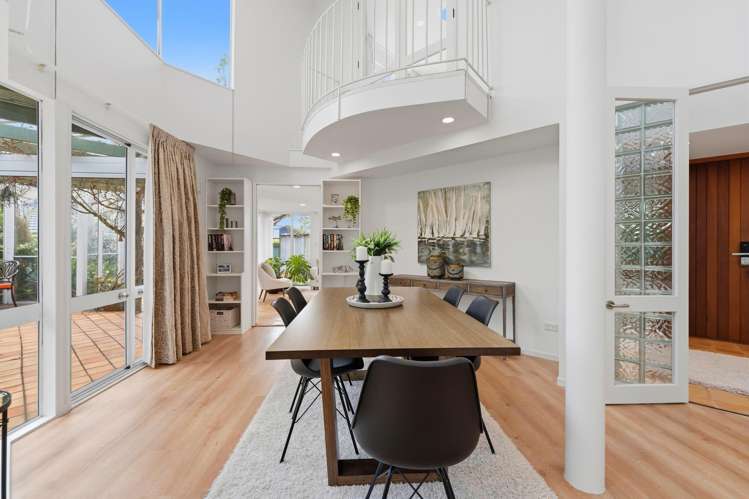 2/7 Otakau Road_5