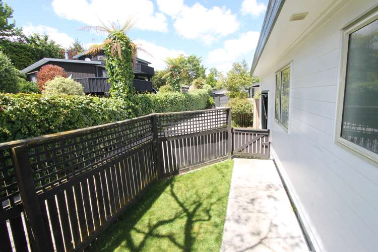 1/25 Chesham Avenue Waipahihi_10