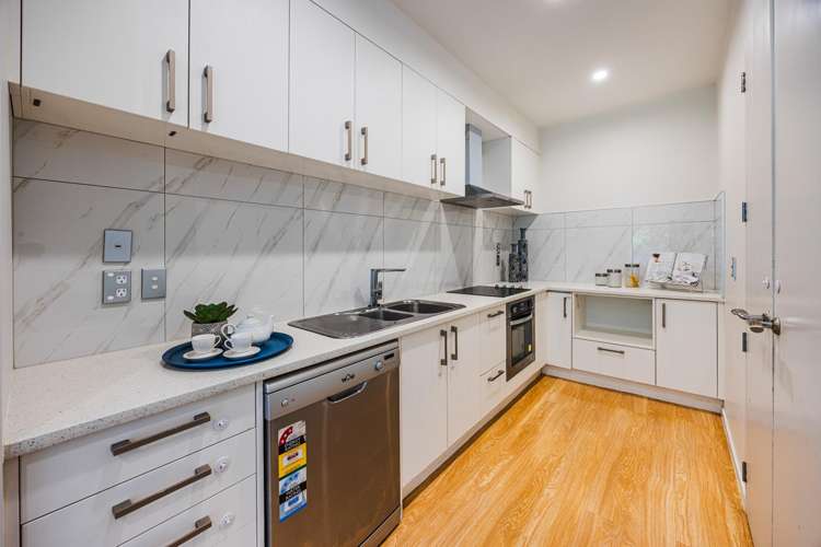 10A Carlos Drive Flat Bush_4