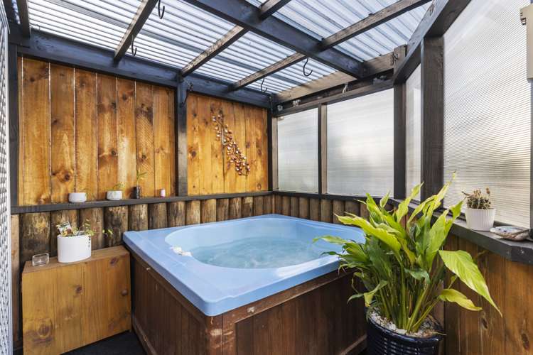 102 Gossamer Drive Pakuranga Heights_11