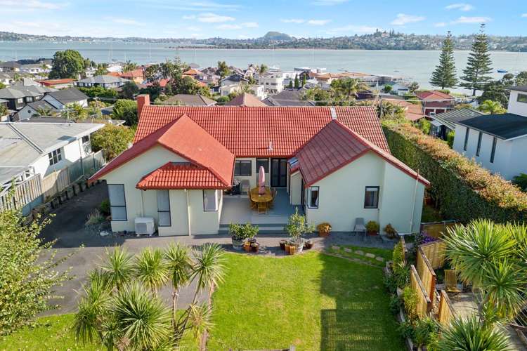 1/4 Morrow Avenue Bucklands Beach_21