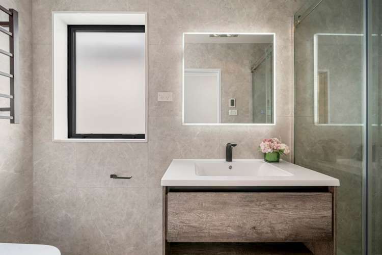 6 Greenfinch Road Hobsonville_15