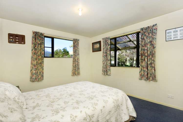 137 Wakamarina Road Havelock_15