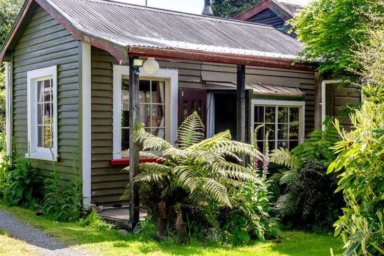 464 Stafford Loop Road Awatuna_4