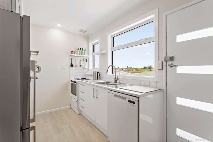 2/4 Tahatai Street Otahuhu_9