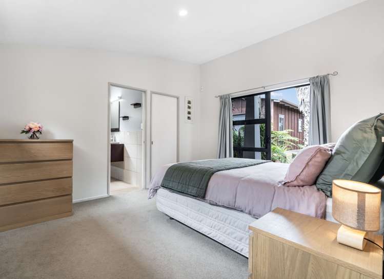 9 Ginders Drive Massey_13