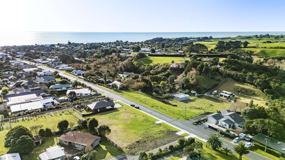 Lots 1 and 2 132 Wairau Road_5