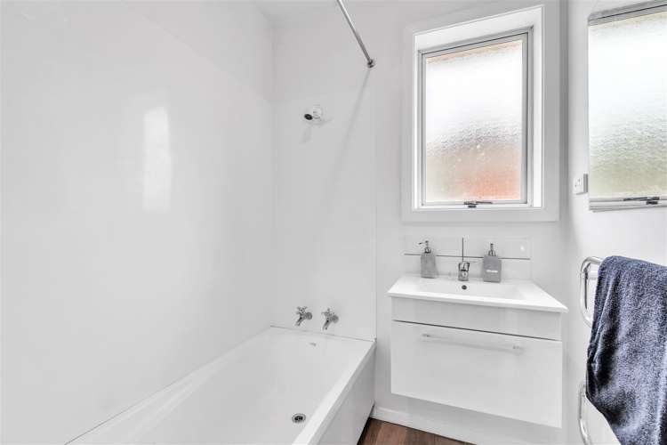 91 Emmett Street Shirley_5