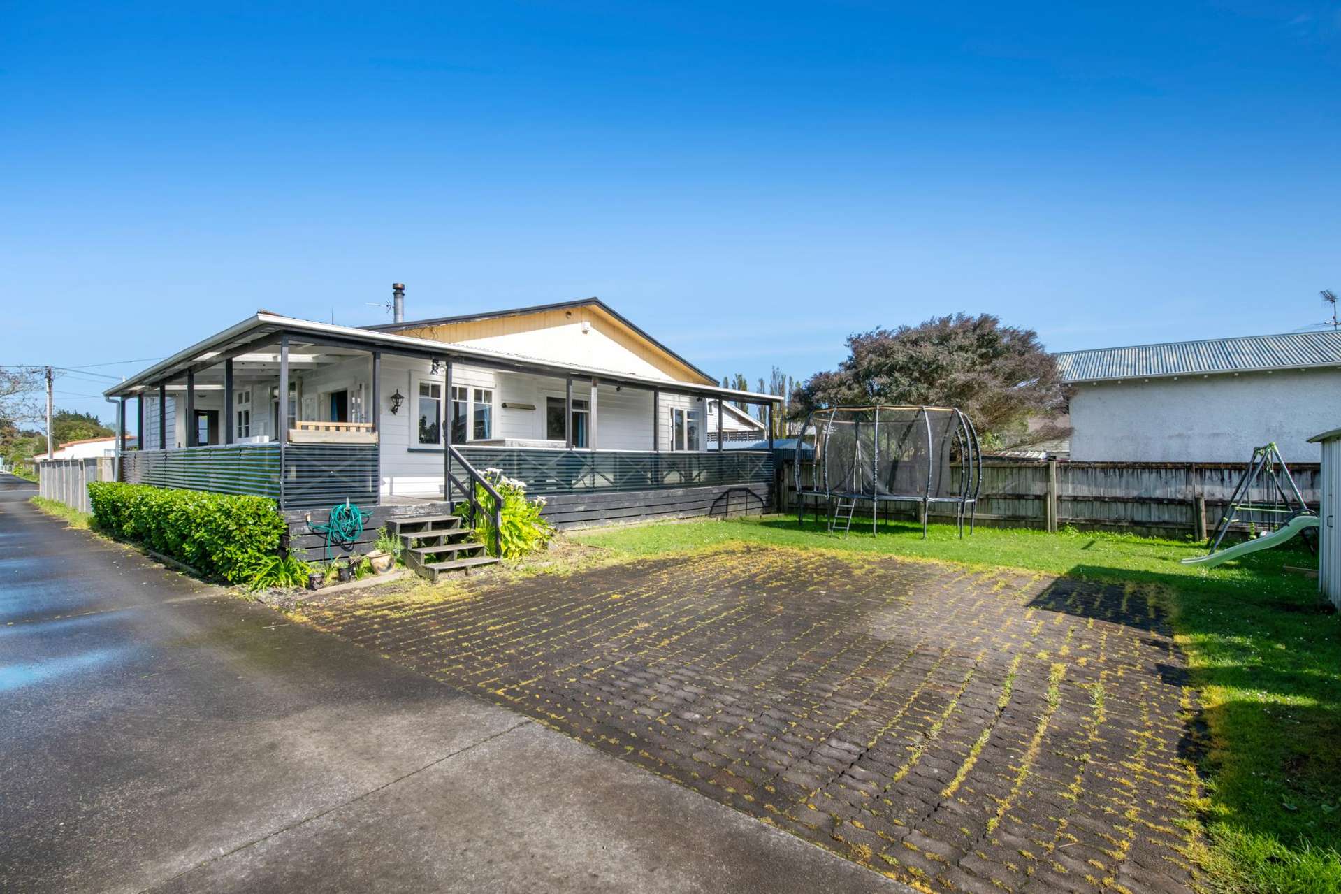 51a Parakai Avenue Parakai_0